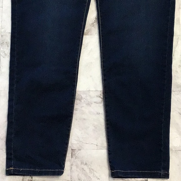 Joe Fresh Dark Denim slim fit low waist jeans, size 16 - Picture 4 of 7